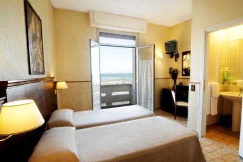 Hotel Belvedere Lido di Ostia Zimmer foto